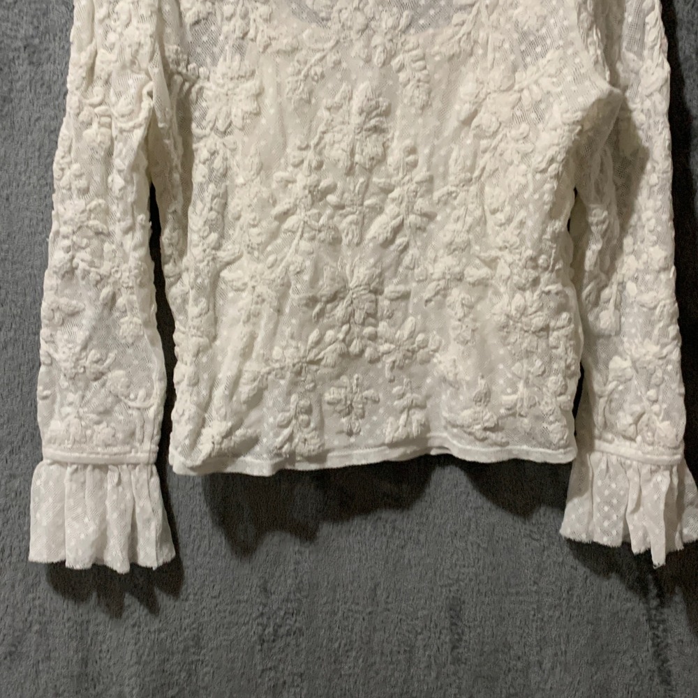 Sundance White Floral Lace Embroidered Ruffle Cuff Blouse Petite Small PS - Picture 12 of 15